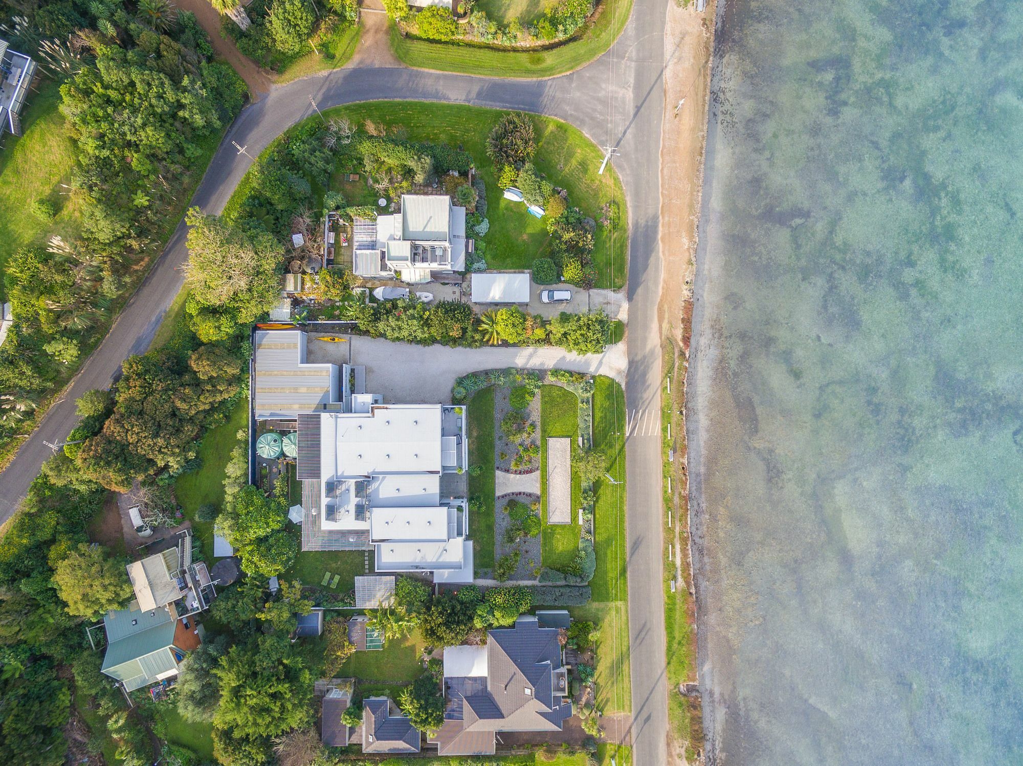 Waiheke Waterfront Lodge Oneroa Exterior photo
